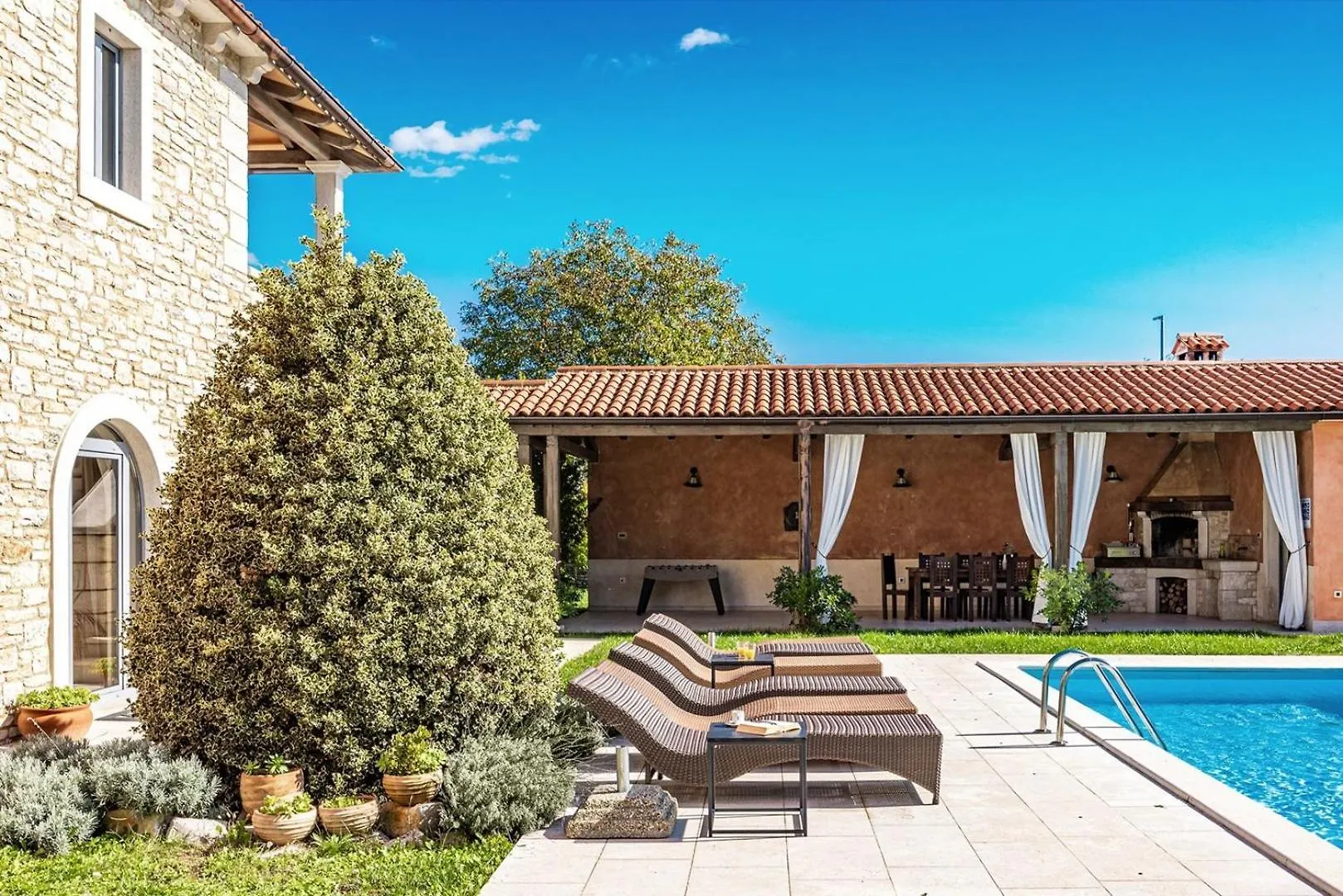 Villa Gimino Pifari 0*,  Kroatië